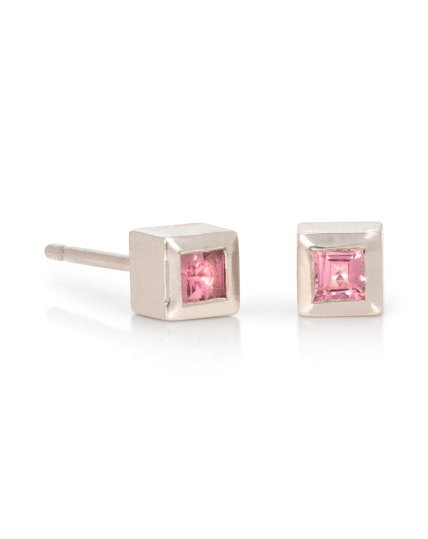Solo Treasure Stud Earrings